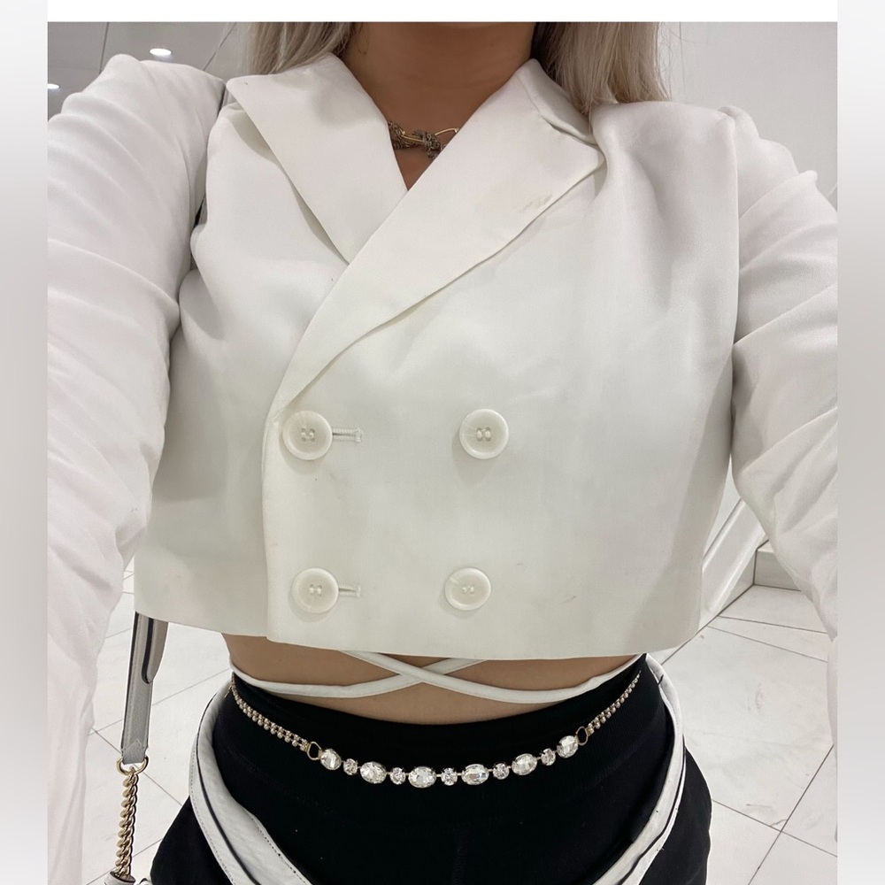 Cropped blazer
